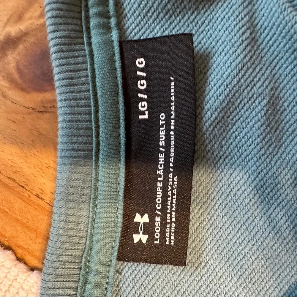 NWT Under Armour Loose Short Sleeve Sweatshirt Bresthable Back Large Turqoise - Picture 6 of 6